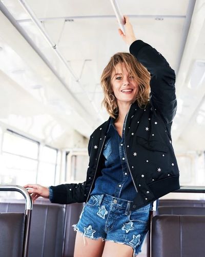 Burcu Biricik seksi ifşa fotoğrafı 193
