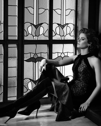 Burcu Biricik seksi ifşa fotoğrafı 202