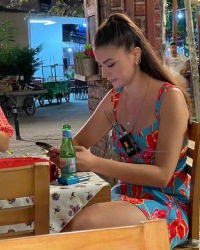 Burcu Özberk seksi ifşa fotoğrafı 1008