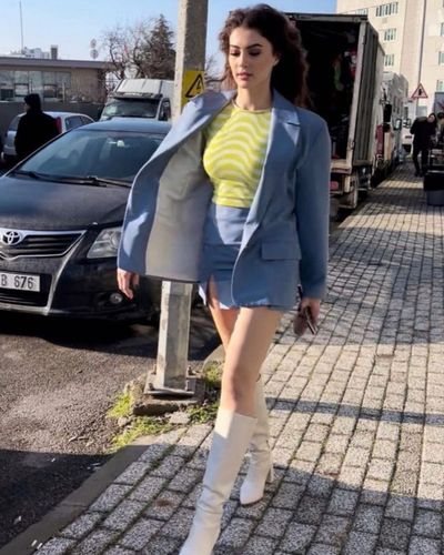 Burcu Özberk seksi ifşa fotoğrafı 1012