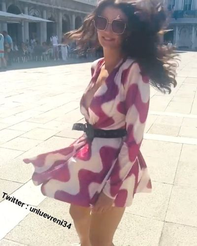 Burcu Özberk seksi ifşa fotoğrafı 1129