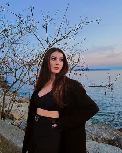 Burcu Özberk seksi ifşa fotoğrafı 1132