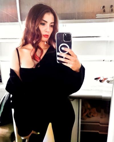 Burcu Özberk seksi ifşa fotoğrafı 1137