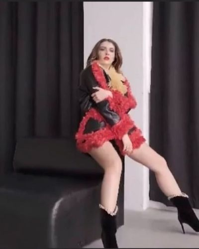 Burcu Özberk seksi ifşa fotoğrafı 1139