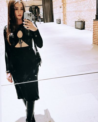 Burcu Özberk seksi ifşa fotoğrafı 1190