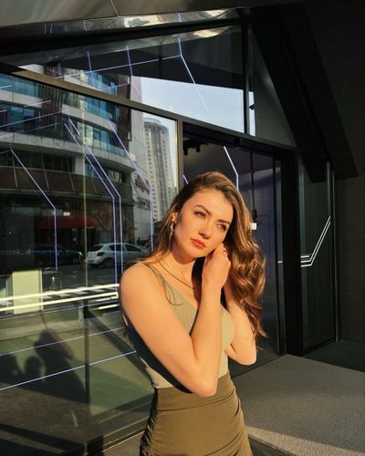 Burcu Özberk seksi ifşa fotoğrafı 1211