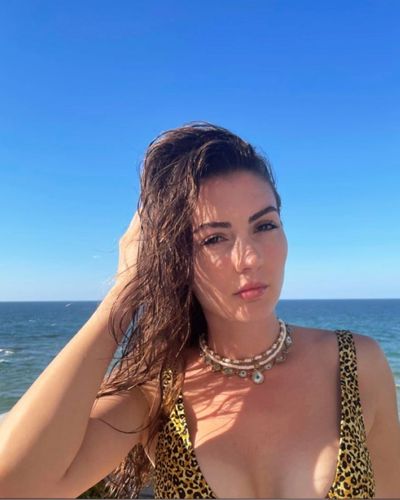 Burcu Özberk seksi ifşa fotoğrafı 1214