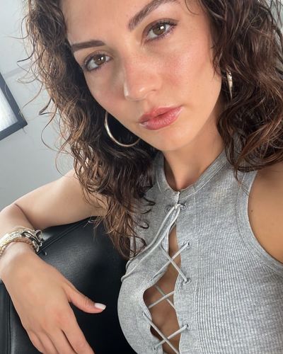 Burcu Özberk seksi ifşa fotoğrafı 128