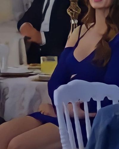 Burcu Özberk seksi ifşa fotoğrafı 1301