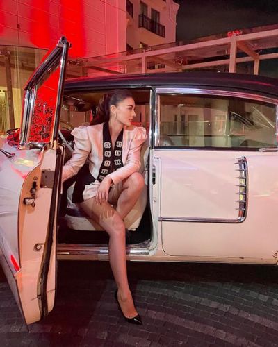 Burcu Özberk seksi ifşa fotoğrafı 1306