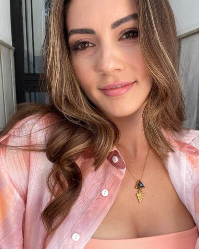 Burcu Özberk seksi ifşa fotoğrafı 1307