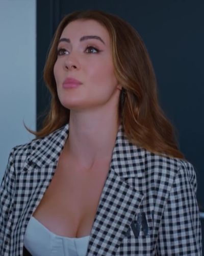 Burcu Özberk seksi ifşa fotoğrafı 1333
