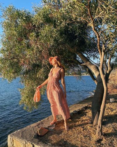 Burcu Özberk seksi ifşa fotoğrafı 1340