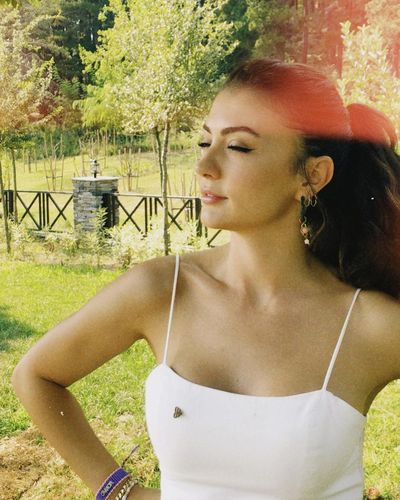 Burcu Özberk seksi ifşa fotoğrafı 1350