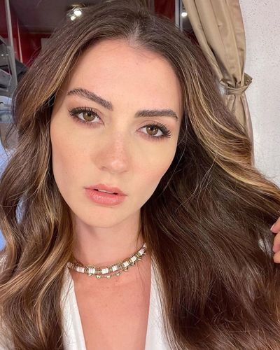 Burcu Özberk seksi ifşa fotoğrafı 1373