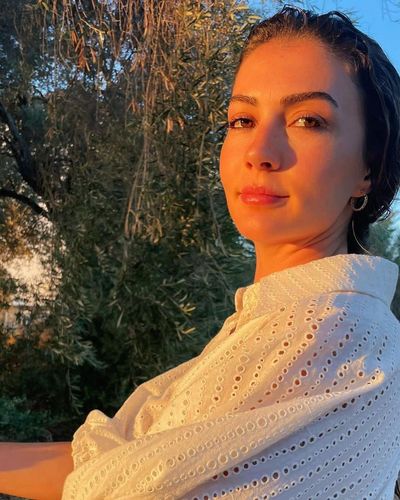 Burcu Özberk seksi ifşa fotoğrafı 1397