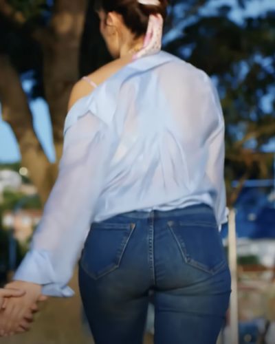 Burcu Özberk seksi ifşa fotoğrafı 1406