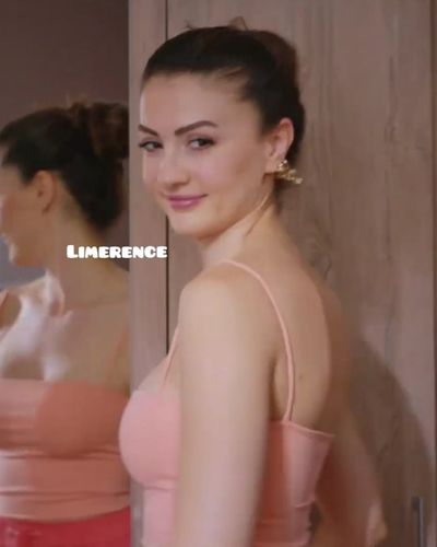 Burcu Özberk seksi ifşa fotoğrafı 1411