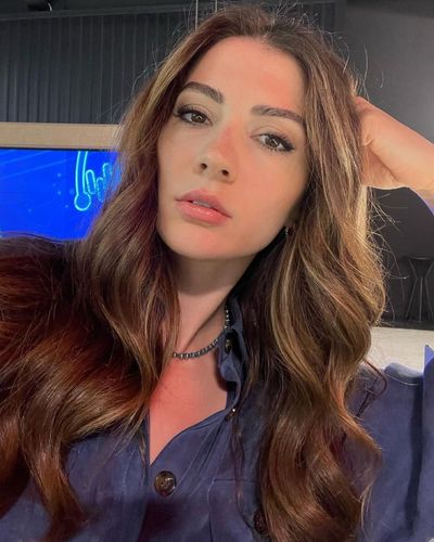 Burcu Özberk seksi ifşa fotoğrafı 1426