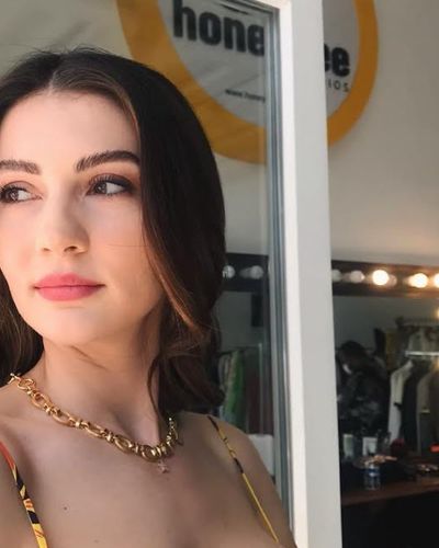Burcu Özberk seksi ifşa fotoğrafı 1433