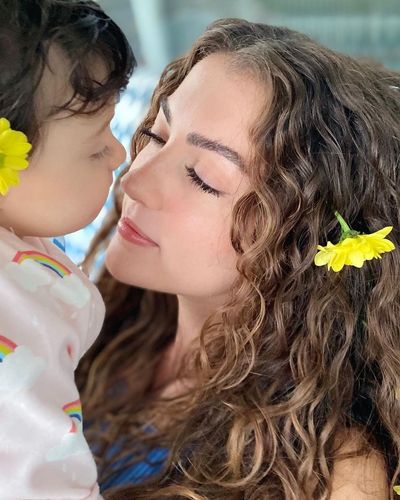 Burcu Özberk seksi ifşa fotoğrafı 1468
