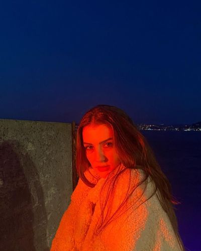 Burcu Özberk seksi ifşa fotoğrafı 1476