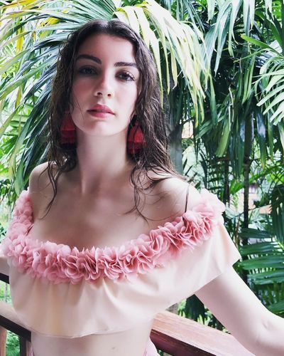 Burcu Özberk seksi ifşa fotoğrafı 1482