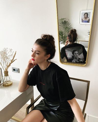 Burcu Özberk seksi ifşa fotoğrafı 1485