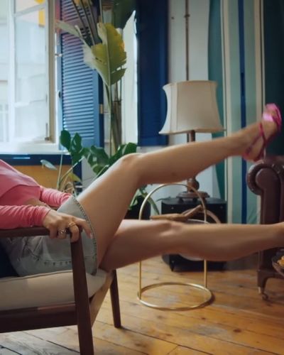 Burcu Özberk seksi ifşa fotoğrafı 149
