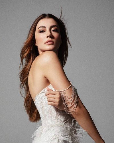 Burcu Özberk seksi ifşa fotoğrafı 1538