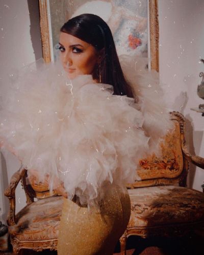 Burcu Özberk seksi ifşa fotoğrafı 1588