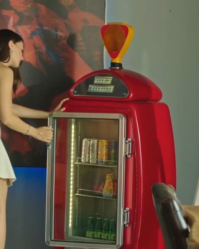 Burcu Özberk seksi ifşa fotoğrafı 1590