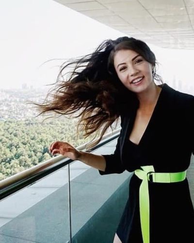 Burcu Özberk seksi ifşa fotoğrafı 1623