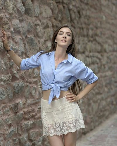 Burcu Özberk seksi ifşa fotoğrafı 1660
