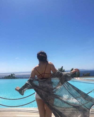 Burcu Özberk seksi ifşa fotoğrafı 1706