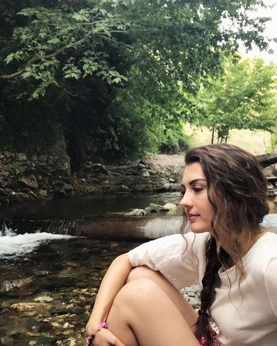 Burcu Özberk seksi ifşa fotoğrafı 1717