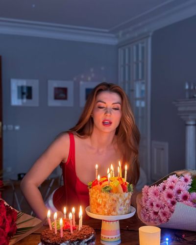Burcu Özberk seksi ifşa fotoğrafı 171