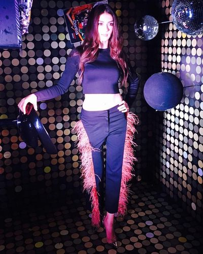 Burcu Özberk seksi ifşa fotoğrafı 1720