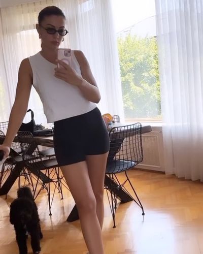 Burcu Özberk seksi ifşa fotoğrafı 178