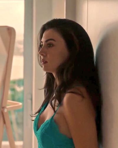 Burcu Özberk seksi ifşa fotoğrafı 187