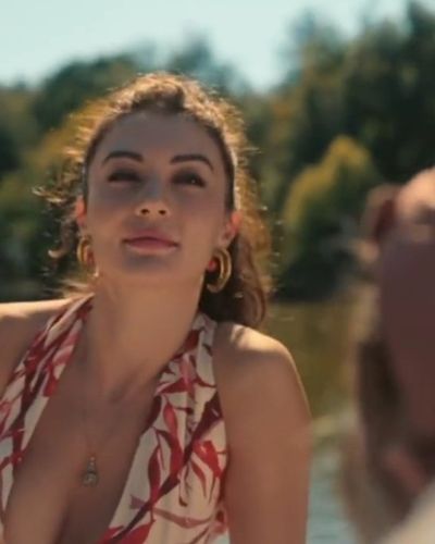 Burcu Özberk seksi ifşa fotoğrafı 189