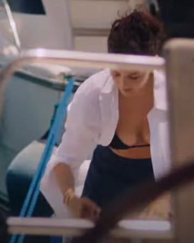 Burcu Özberk seksi ifşa fotoğrafı 206