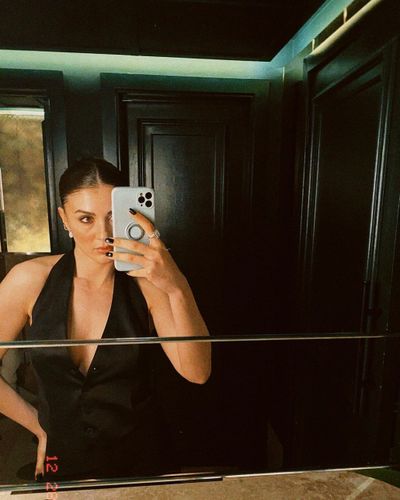 Burcu Özberk seksi ifşa fotoğrafı 209