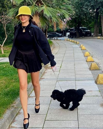 Burcu Özberk seksi ifşa fotoğrafı 212