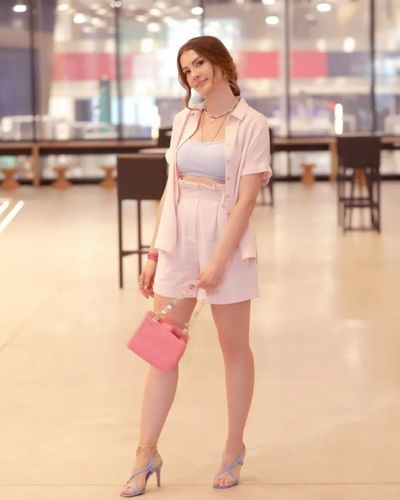 Burcu Özberk seksi ifşa fotoğrafı 219