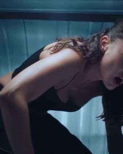 Burcu Özberk seksi ifşa fotoğrafı 21
