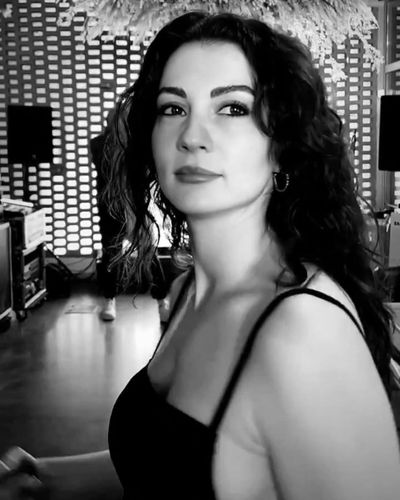 Burcu Özberk seksi ifşa fotoğrafı 233