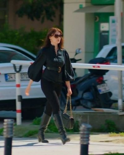 Burcu Özberk seksi ifşa fotoğrafı 244