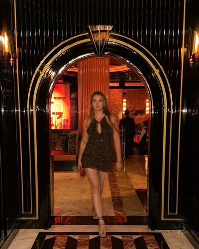 Burcu Özberk seksi ifşa fotoğrafı 28