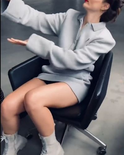 Burcu Özberk seksi ifşa fotoğrafı 300